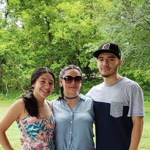 Meet your Posher, Dalia